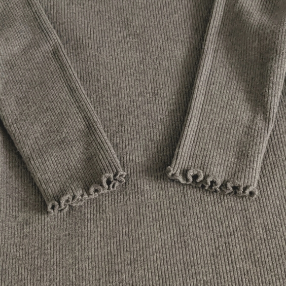 Pink Martini Ribbed Dress - Picture 4 of 4